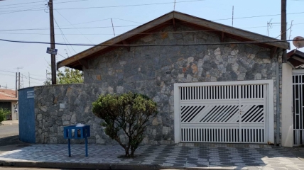 Fachada do condomínio Colinas do Piracicaba